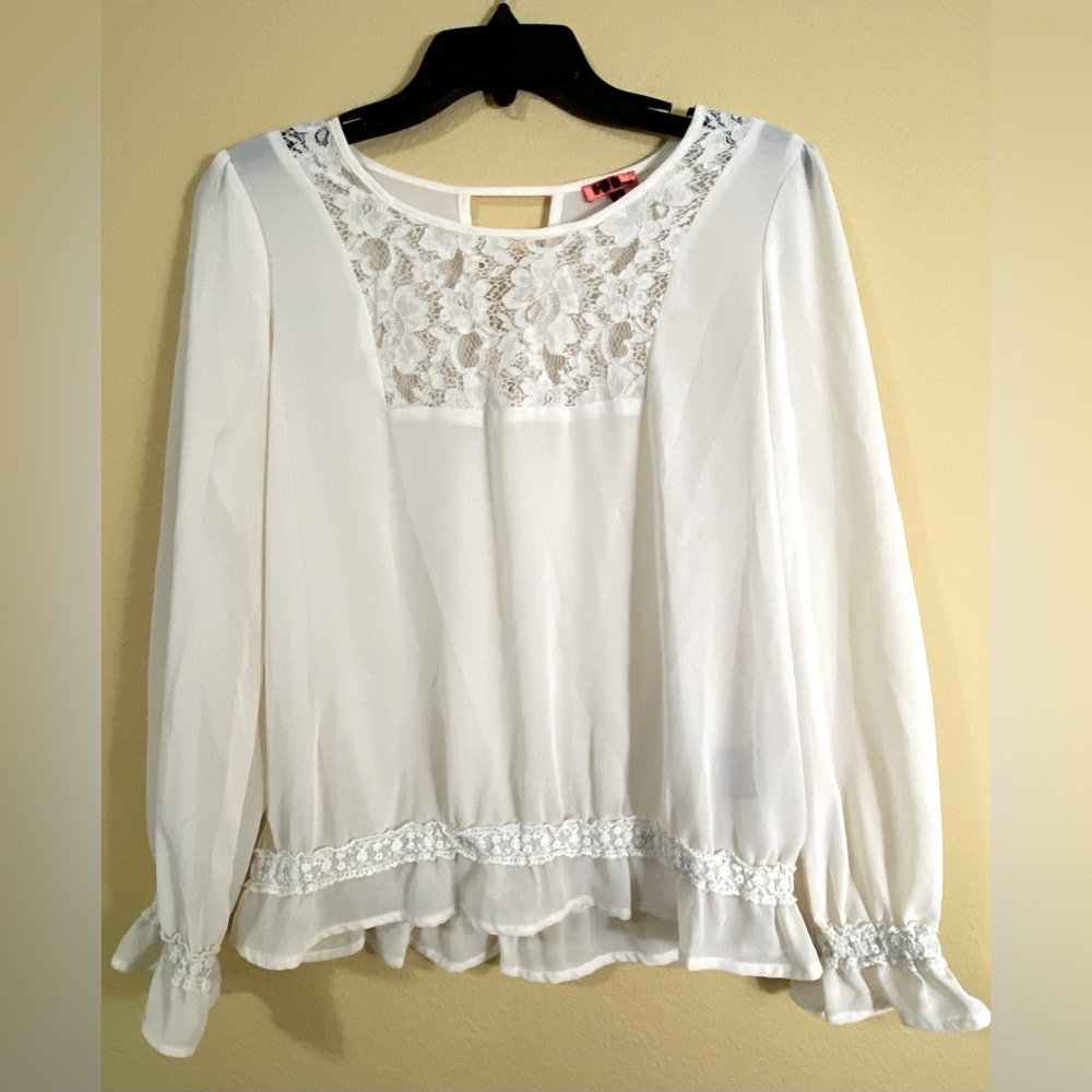 Delicate beige long sleeve blouse with lace details , Size S, in good condition